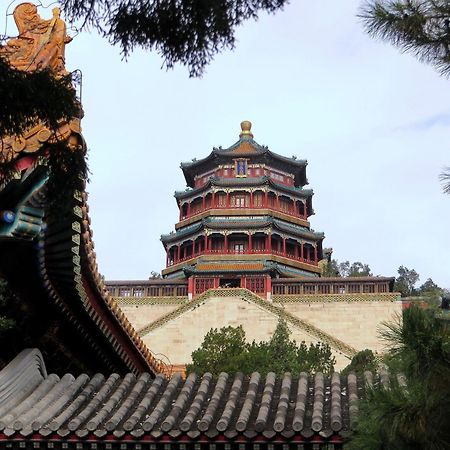 Nostalgia Hotel Beijing Guozijian Ghost Street - Near Beijing Lama Temple, Beihai Park, Jingshan Park, Drum Tower, Houhai Bar Street, Tian'Anmen Square, Located In Beijing Traditional Hutongs, 5 Minutes Away From Beixinqiao Metro Station Esterno foto
