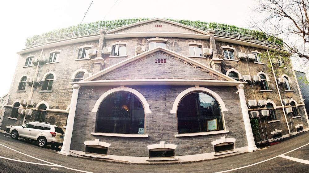 Nostalgia Hotel Beijing Guozijian Ghost Street - Near Beijing Lama Temple, Beihai Park, Jingshan Park, Drum Tower, Houhai Bar Street, Tian'Anmen Square, Located In Beijing Traditional Hutongs, 5 Minutes Away From Beixinqiao Metro Station Esterno foto