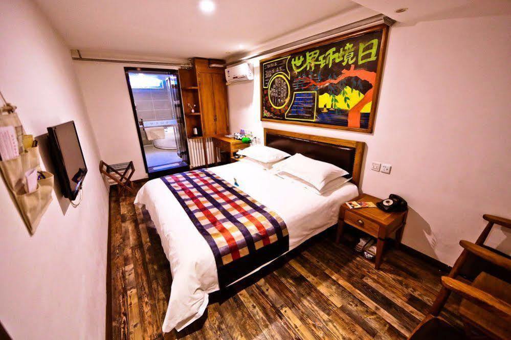 Nostalgia Hotel Beijing Guozijian Ghost Street - Near Beijing Lama Temple, Beihai Park, Jingshan Park, Drum Tower, Houhai Bar Street, Tian'Anmen Square, Located In Beijing Traditional Hutongs, 5 Minutes Away From Beixinqiao Metro Station Esterno foto